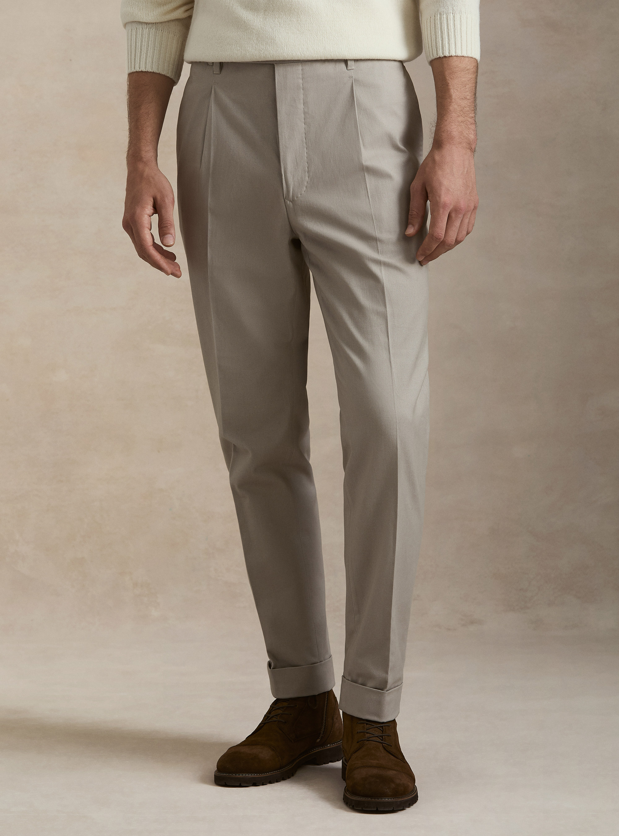 Pantaloni con pince in twill cotone e cashmere, ECRU