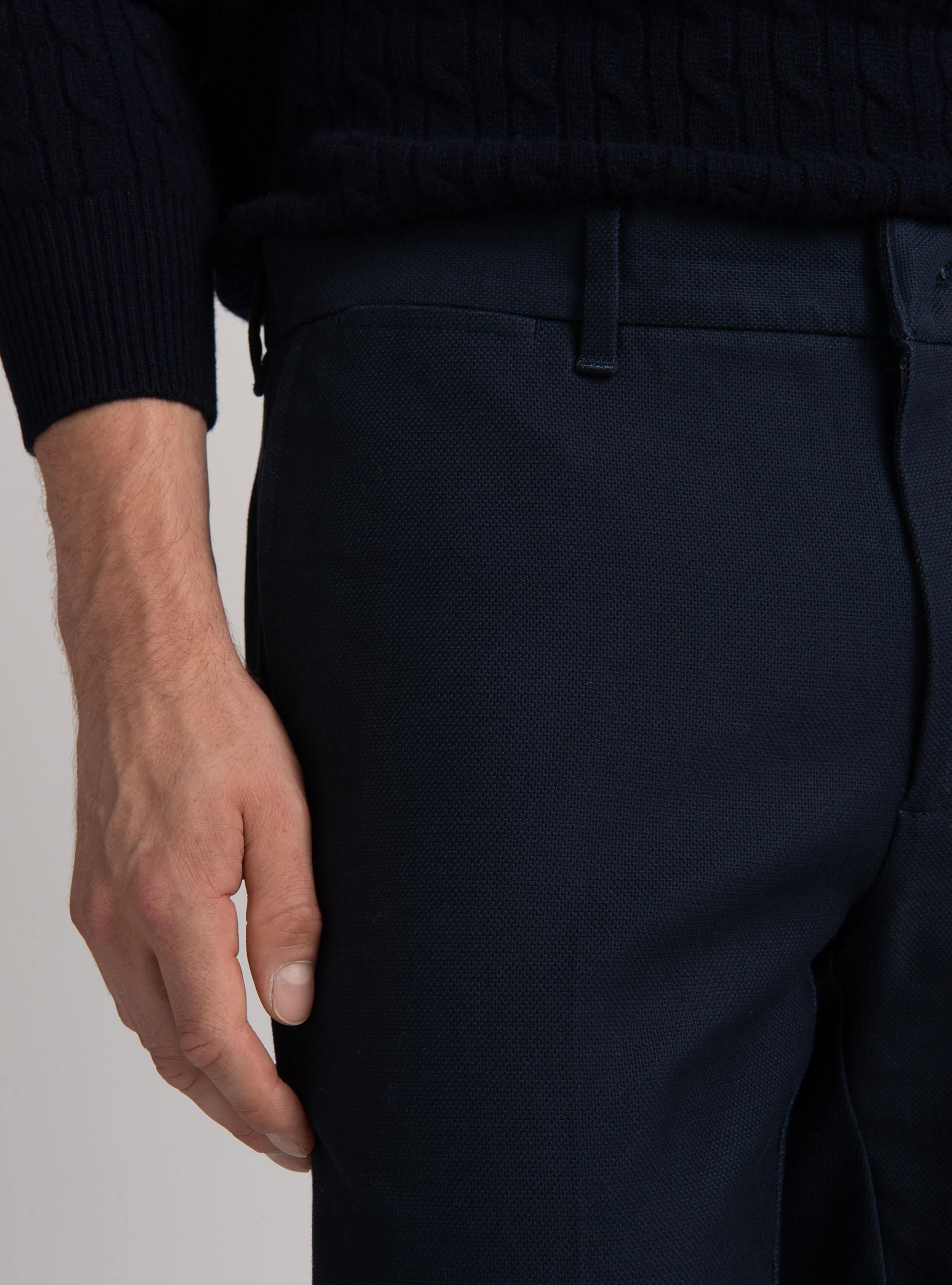 Pantaloni chino slim fit in cotone armaturato, BLU NAVY