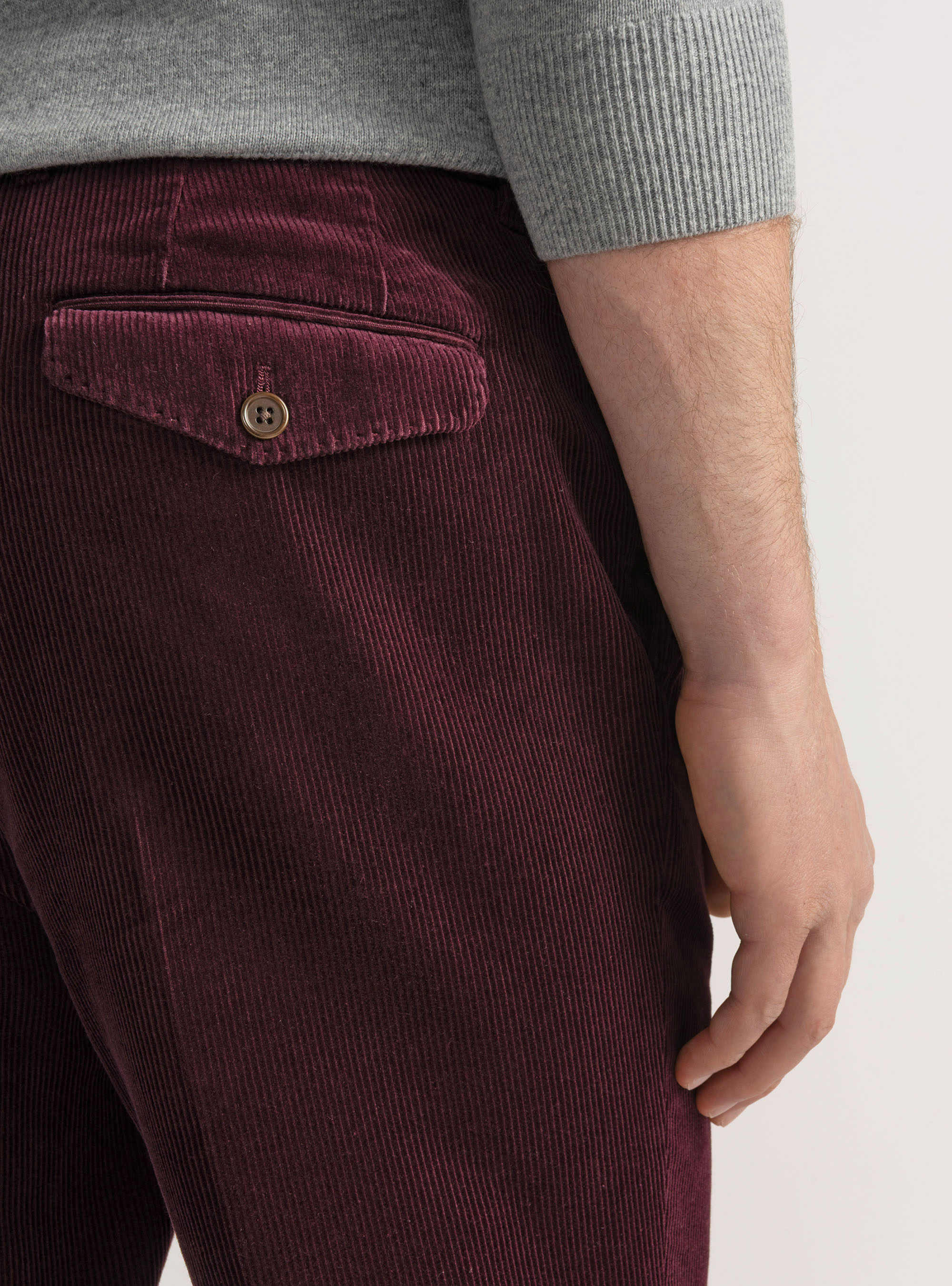 Pantaloni in velluto con pince e cinturino elastico, VINACCIA 0401C