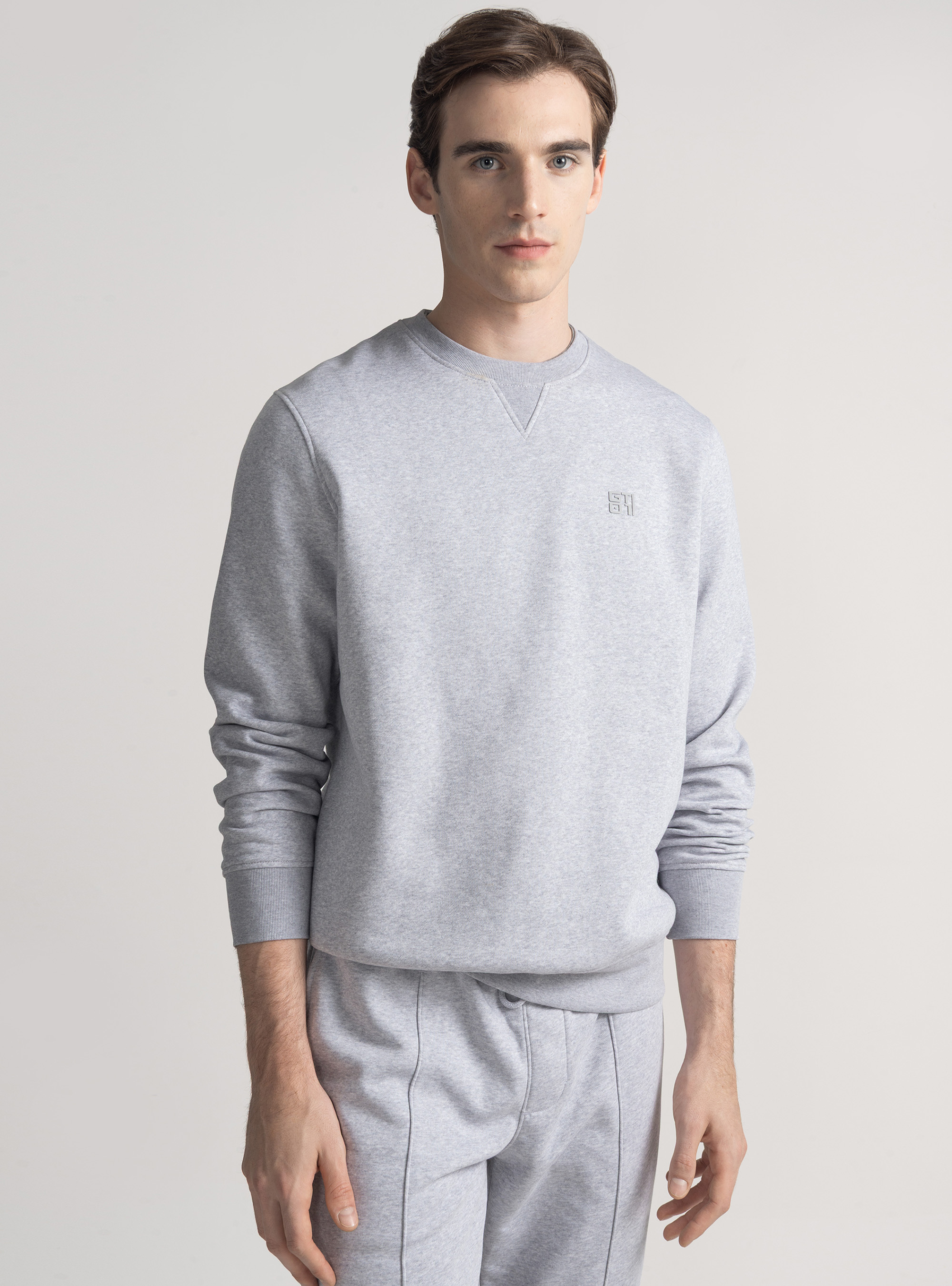 Felpa girocollo con logo gommato GT01, GRIGIO MELANGE 0151C