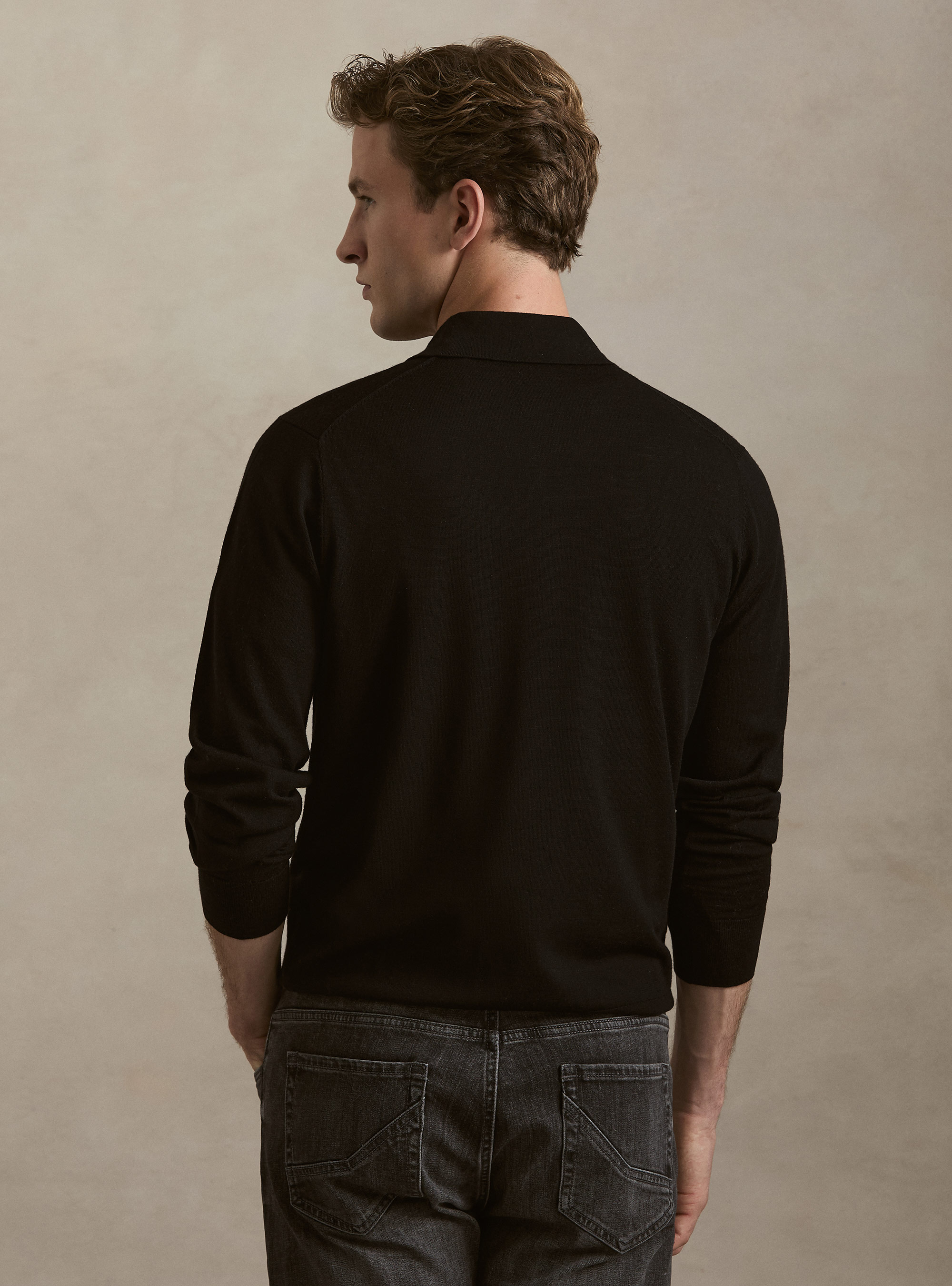 Polo in maglia in lana merino extrafine, NERO
