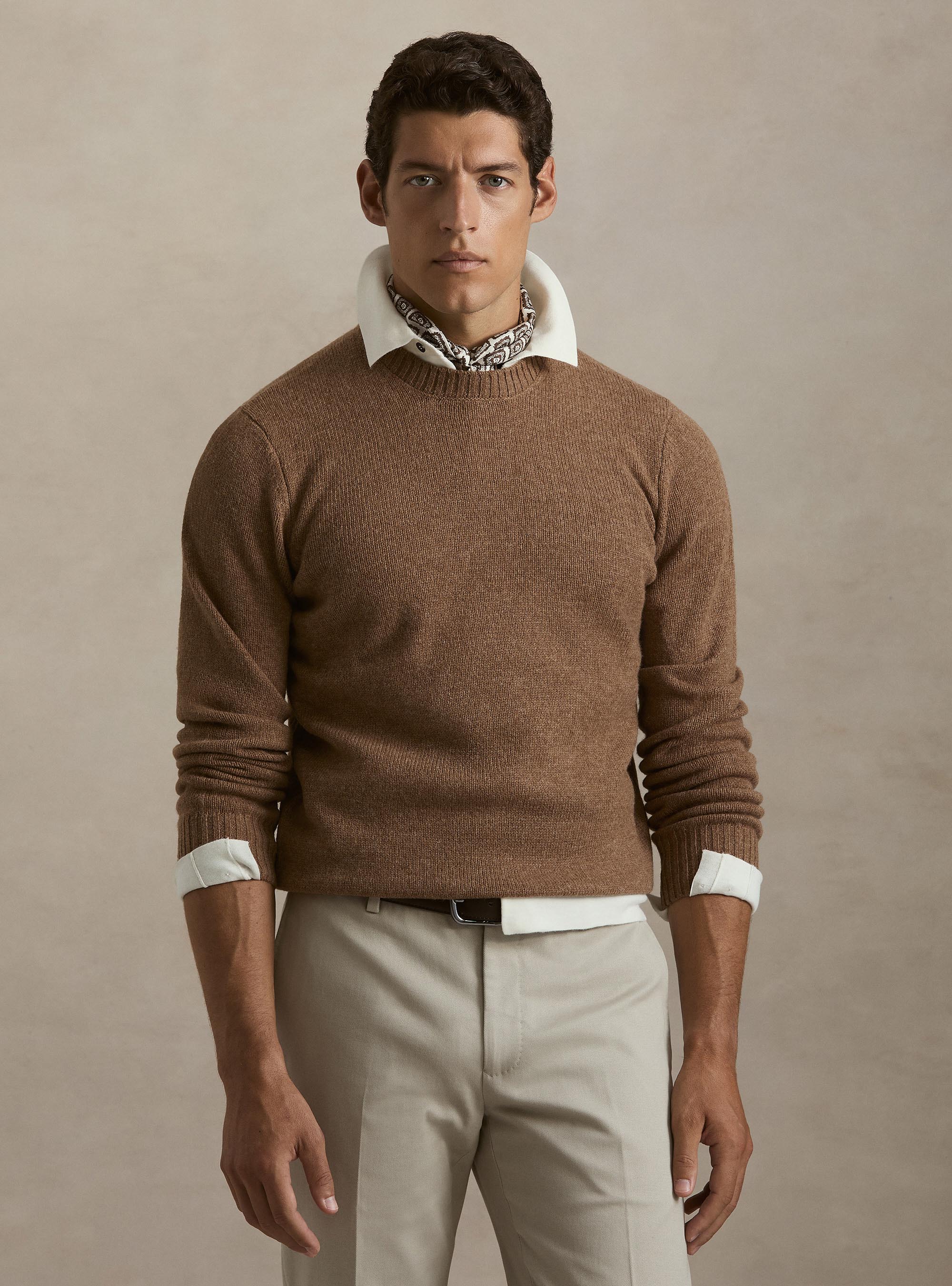 Maglia girocollo in pura lana shetland, NOCCIOLA