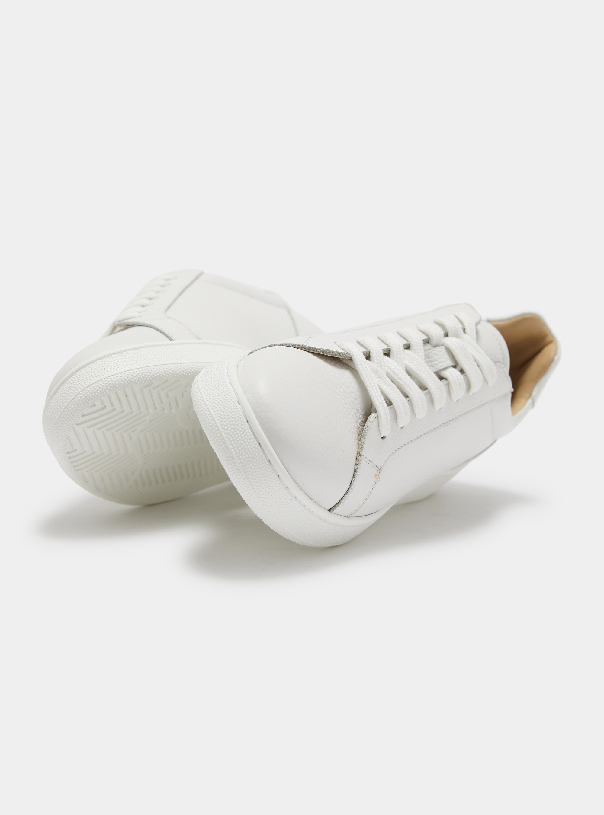 Sneakers in nappa martellata, BIANCO