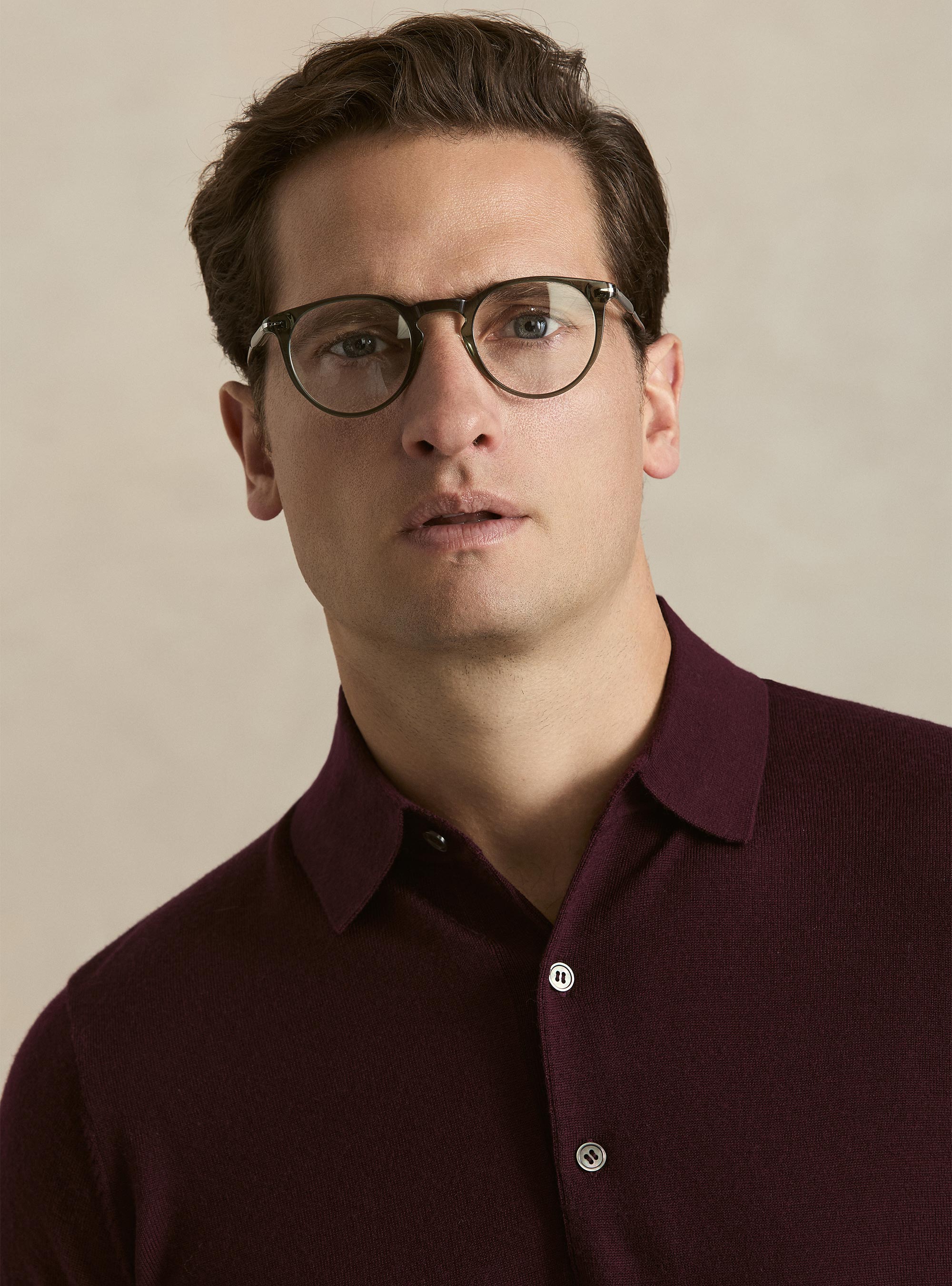 Polo in maglia in lana merino extrafine, BORDEAUX