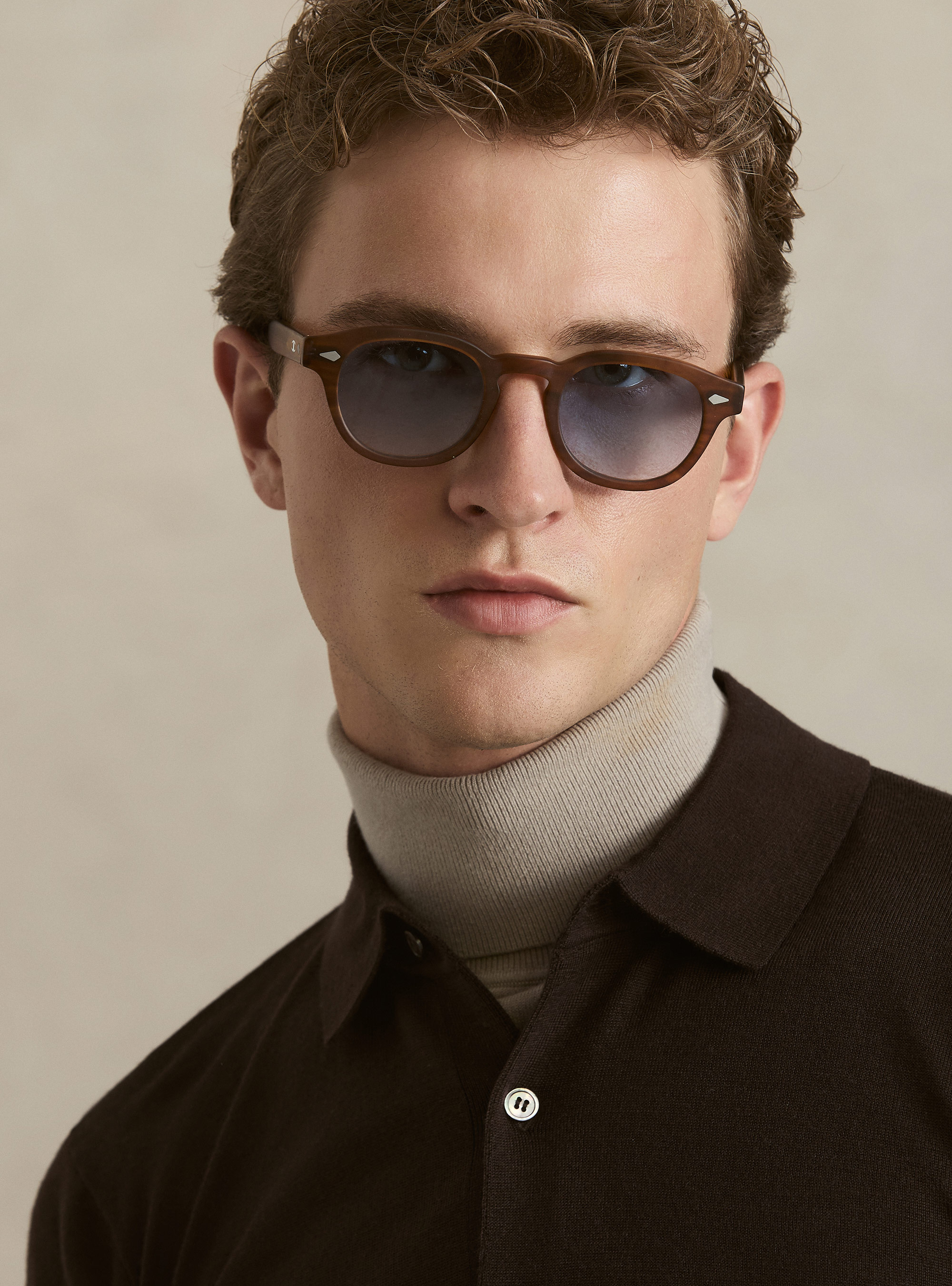 Polo in maglia in lana merino extrafine, MARRONE