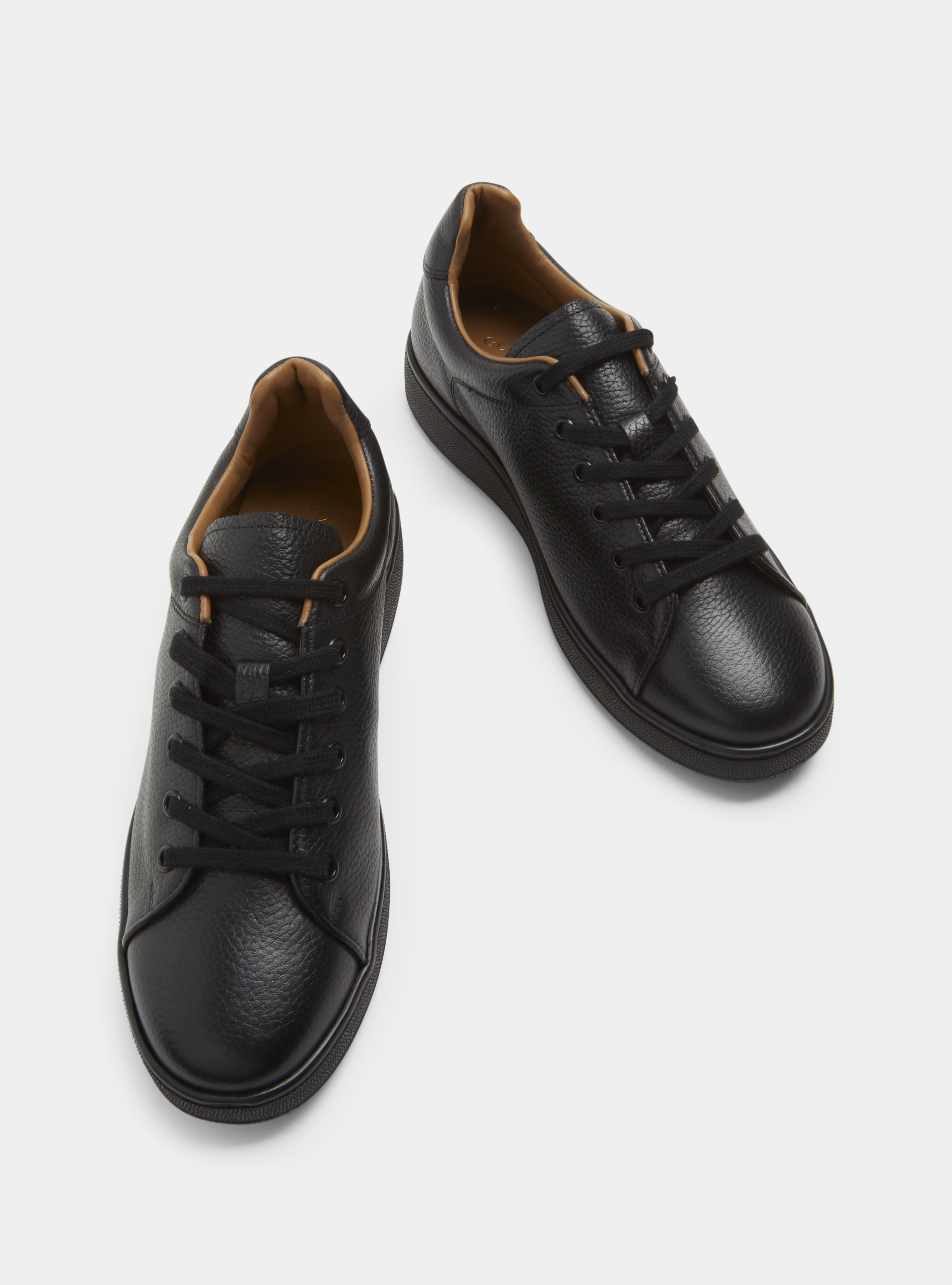 Sneakers in pelle martellata, NERO