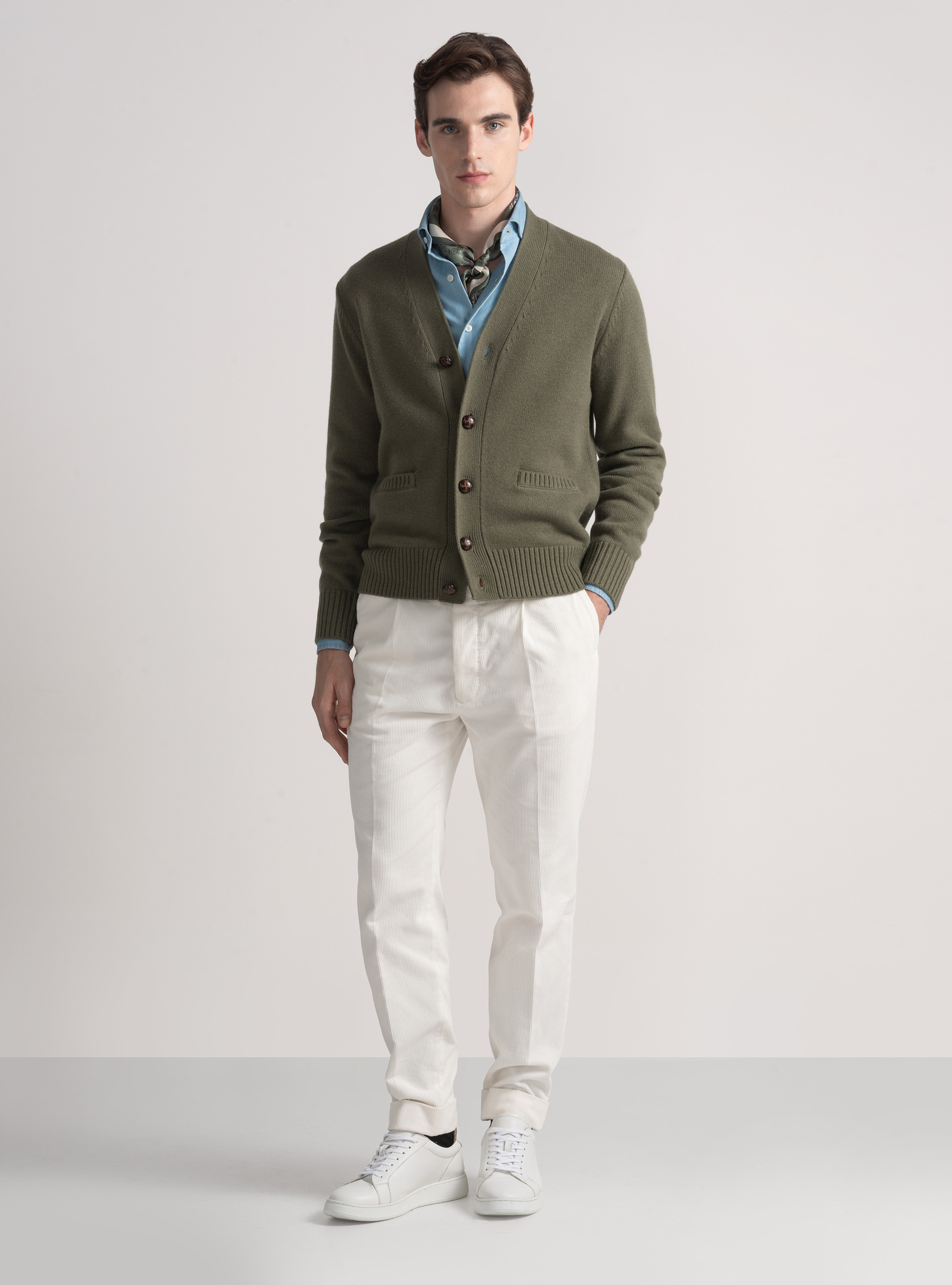Maglia a cardigan in lana e cashmere, SALVIA 0602C