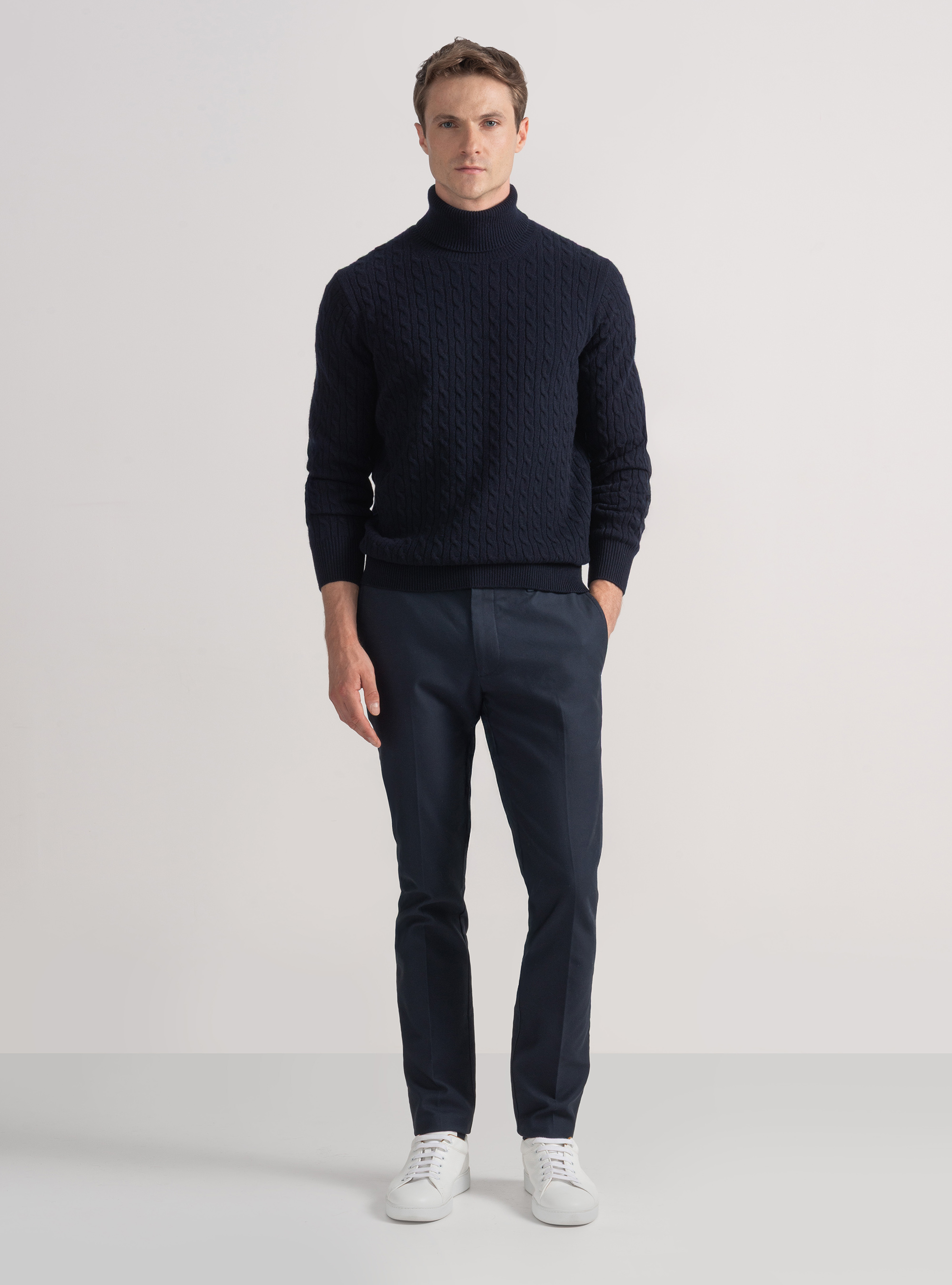 Pantaloni chino slim fit in cotone armaturato, BLU NAVY