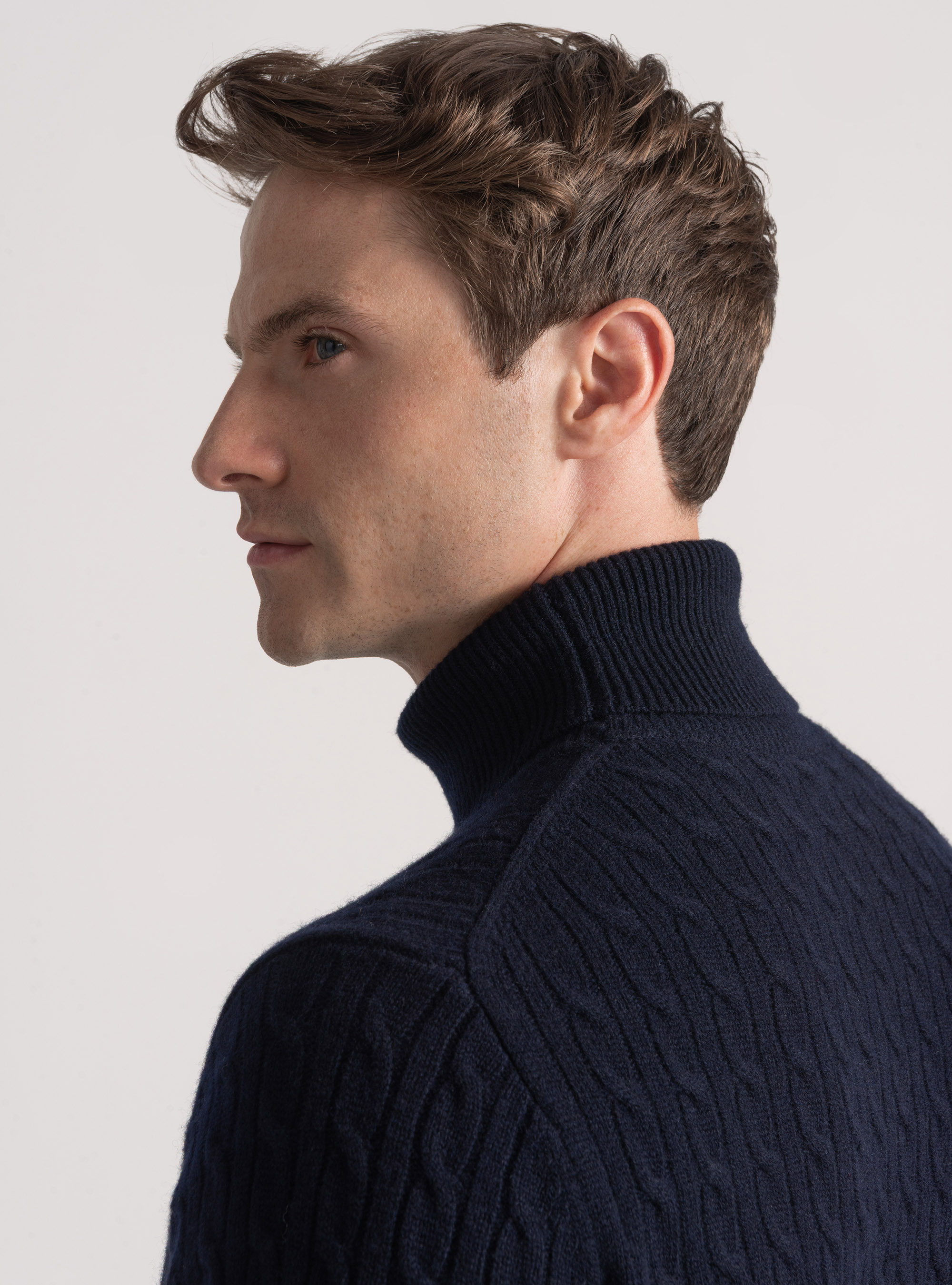 Maglia collo alto con treccia in lana cashmere, BLU NAVY