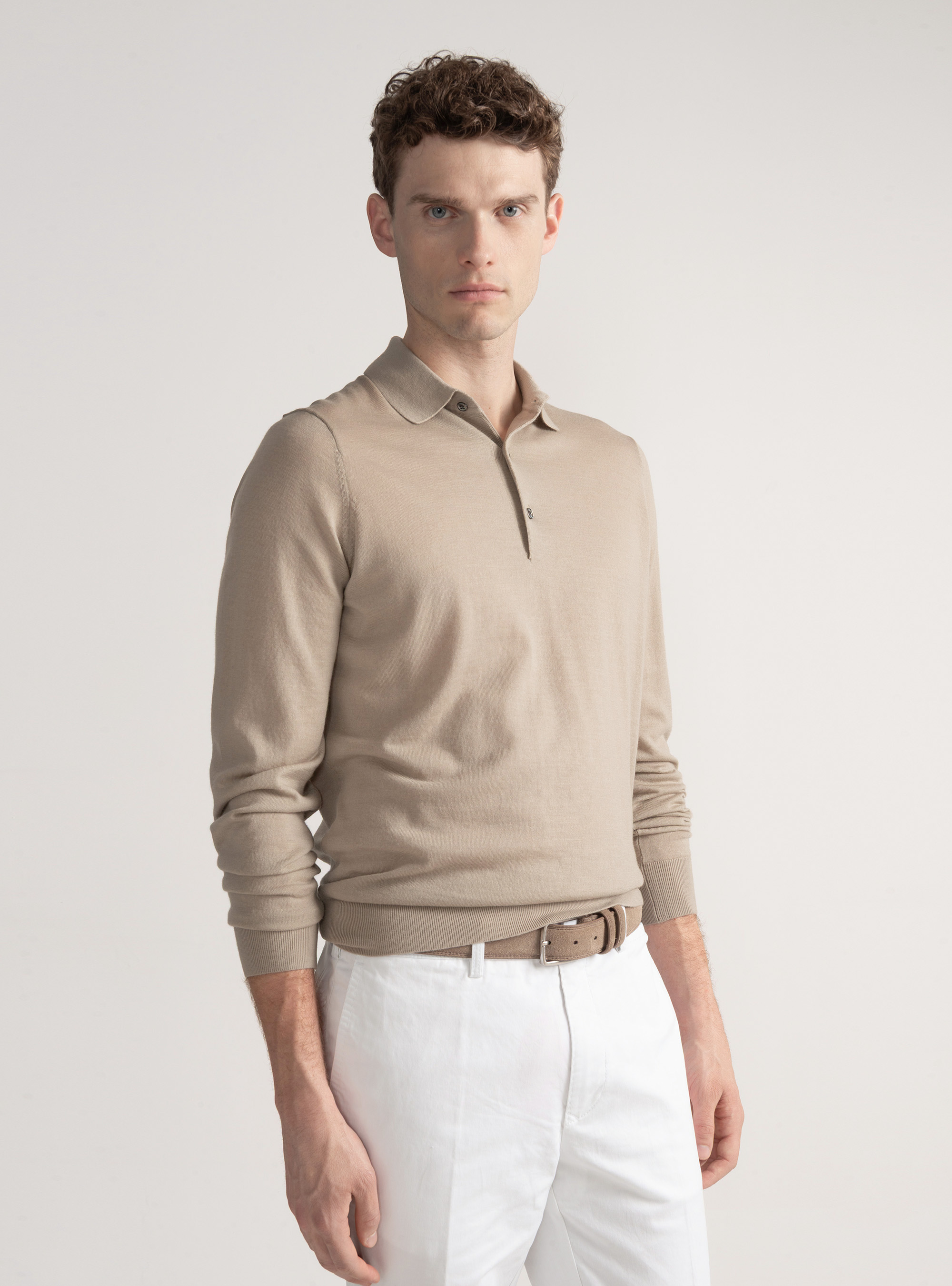 Maglia a polo in lana merino extrafine, SABBIA