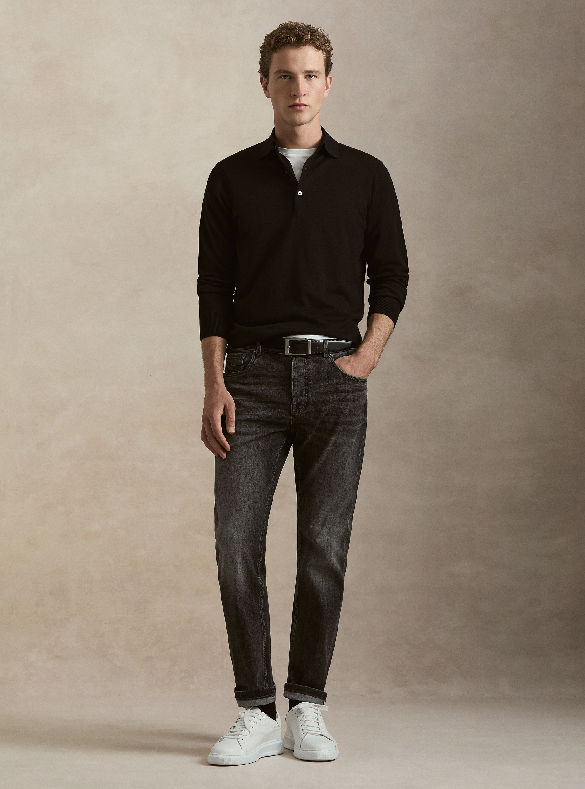Polo in maglia in lana merino extrafine, NERO