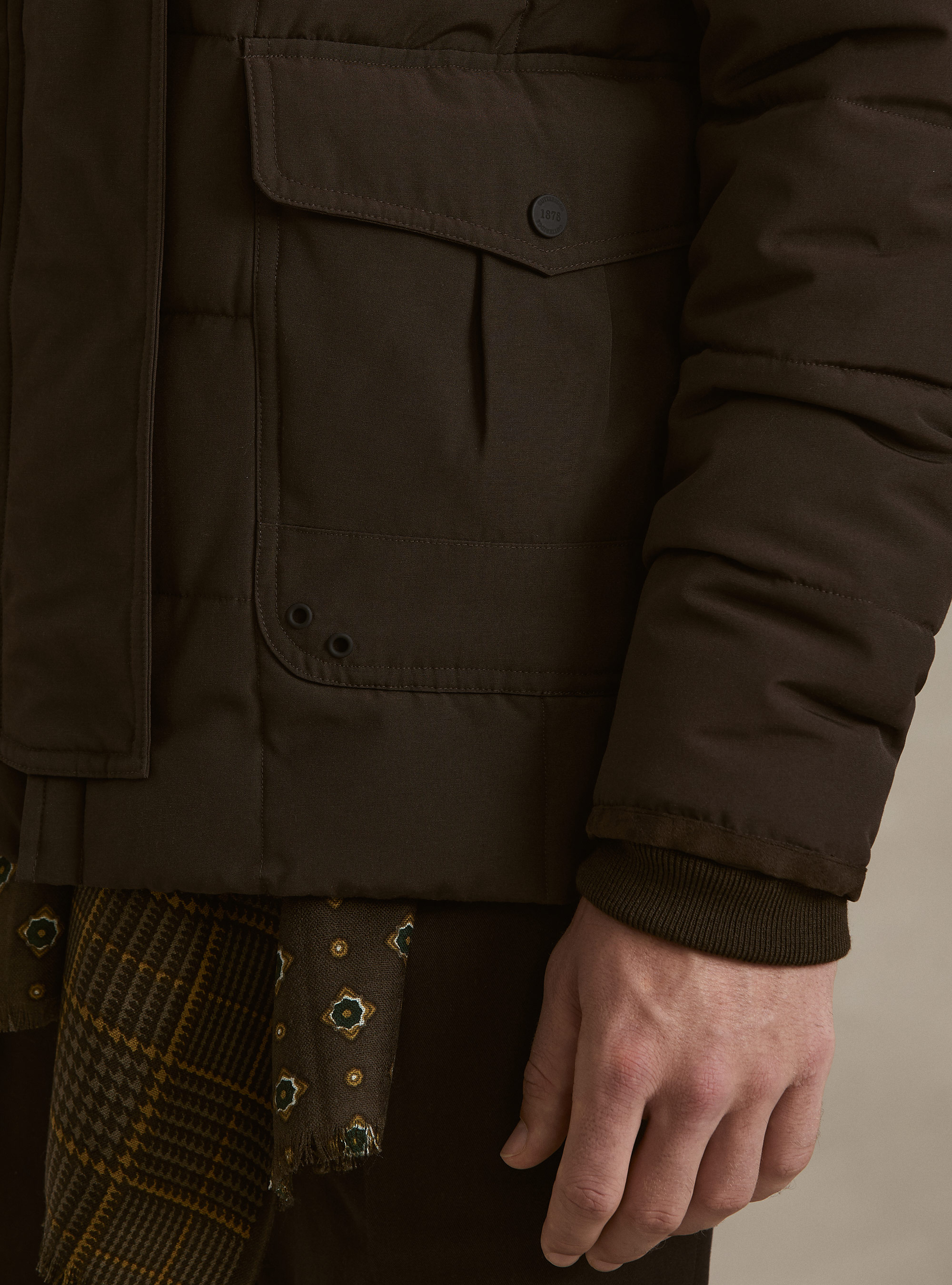 Giubbino classico trapuntato con collo camicia, MARRONE 0508C