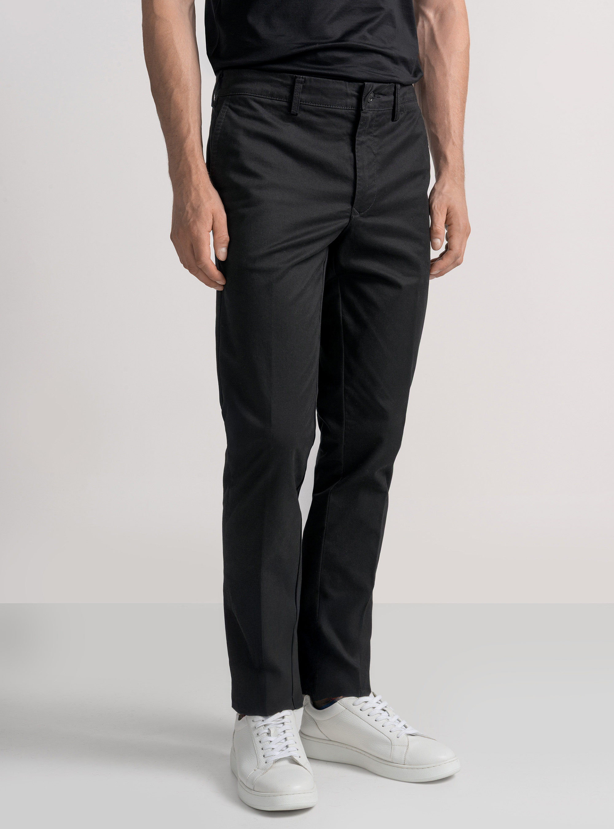 Pantaloni chino slim fit in twill stretch, NERO