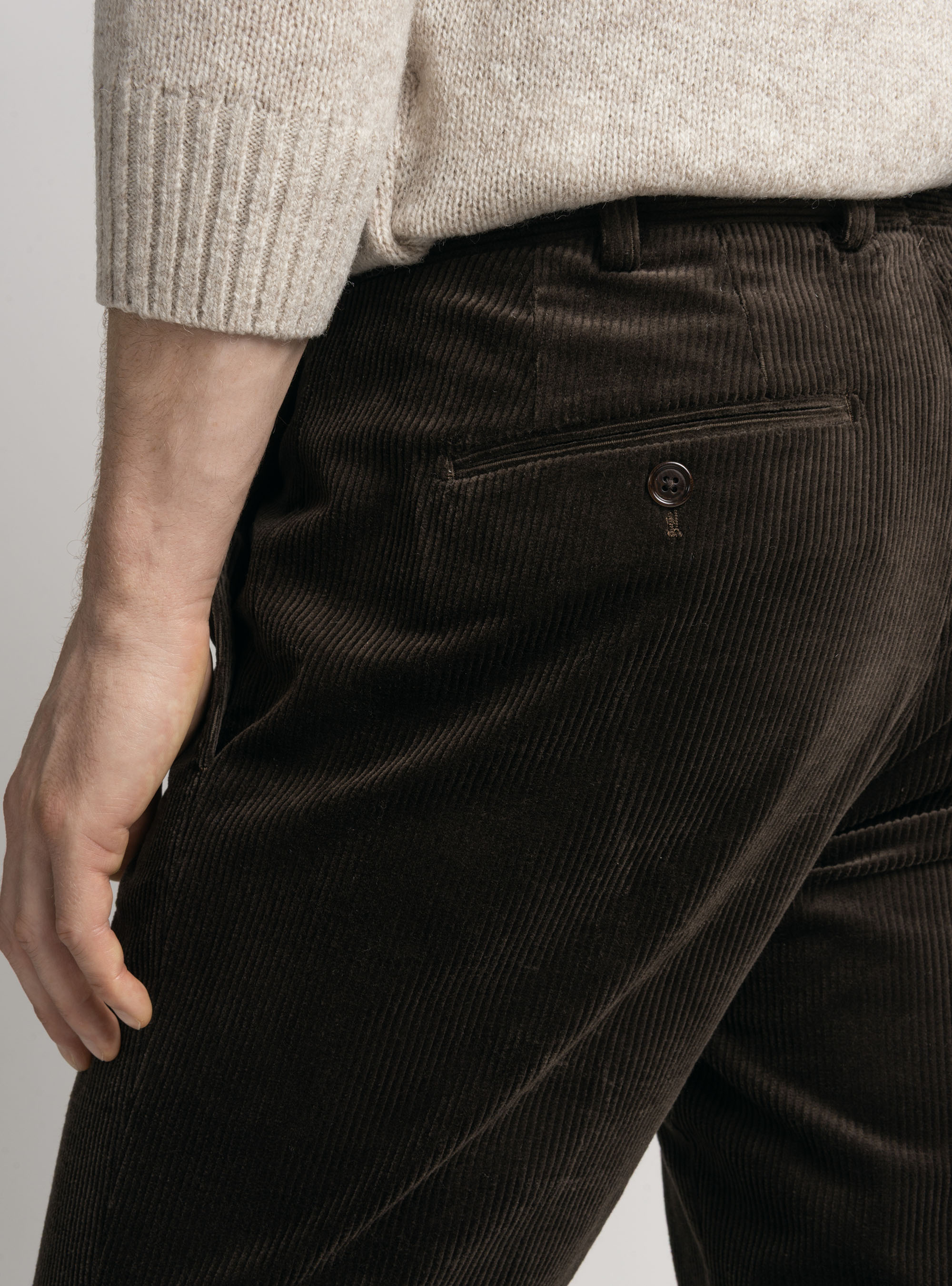 Pantaloni stretch in velluto Duca Visconti di Modrone, MARRONE