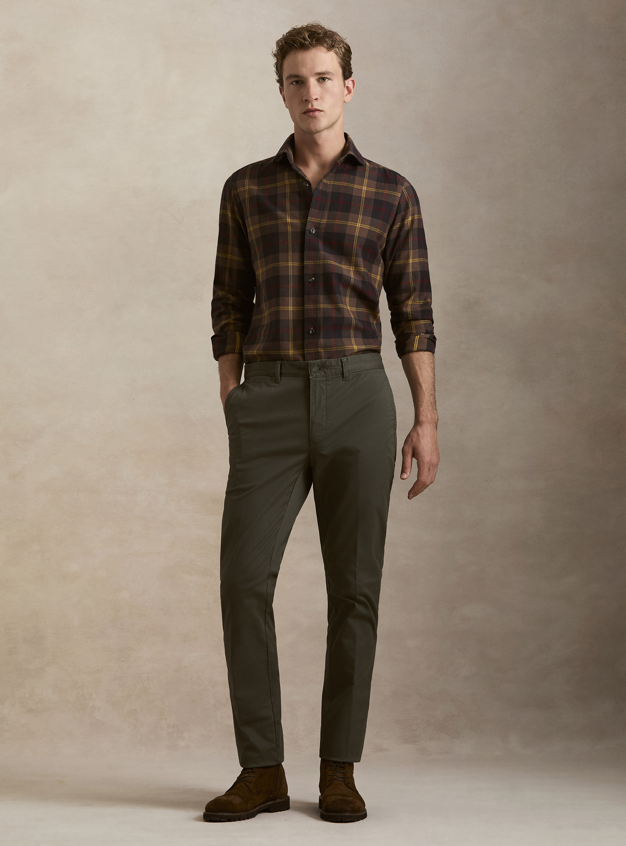 Pantaloni chino slim fit in twill stretch, VERDE