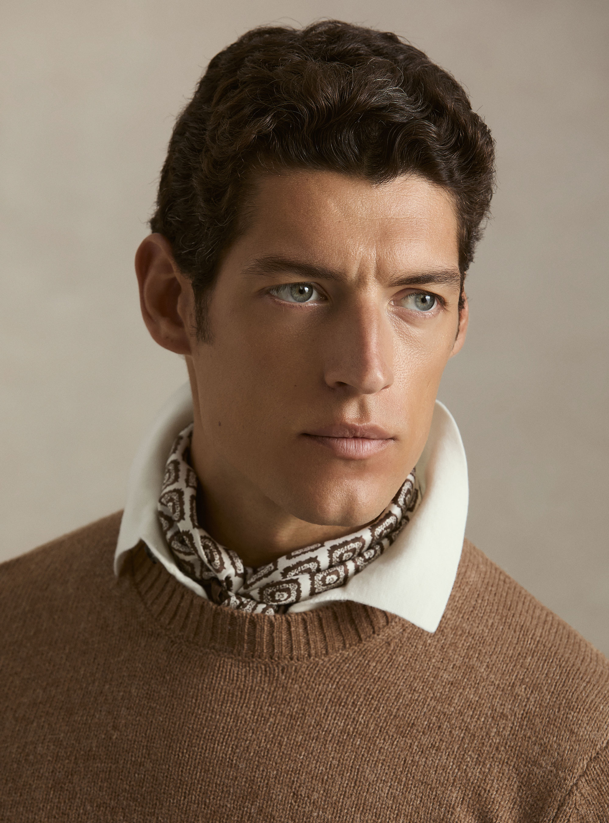 Maglia girocollo in pura lana shetland, NOCCIOLA