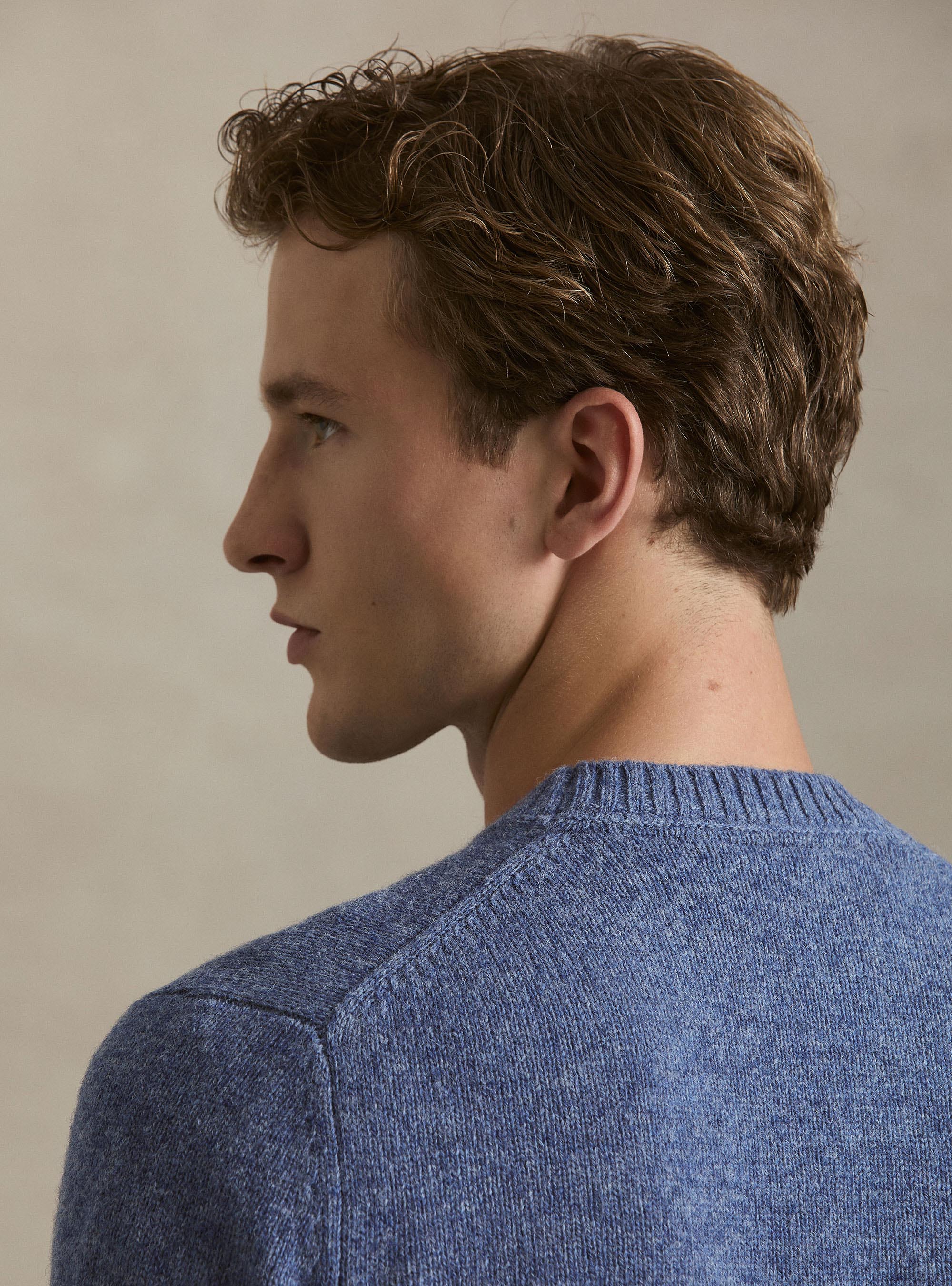 Maglia girocollo in pura lana shetland, 0243C DENIM