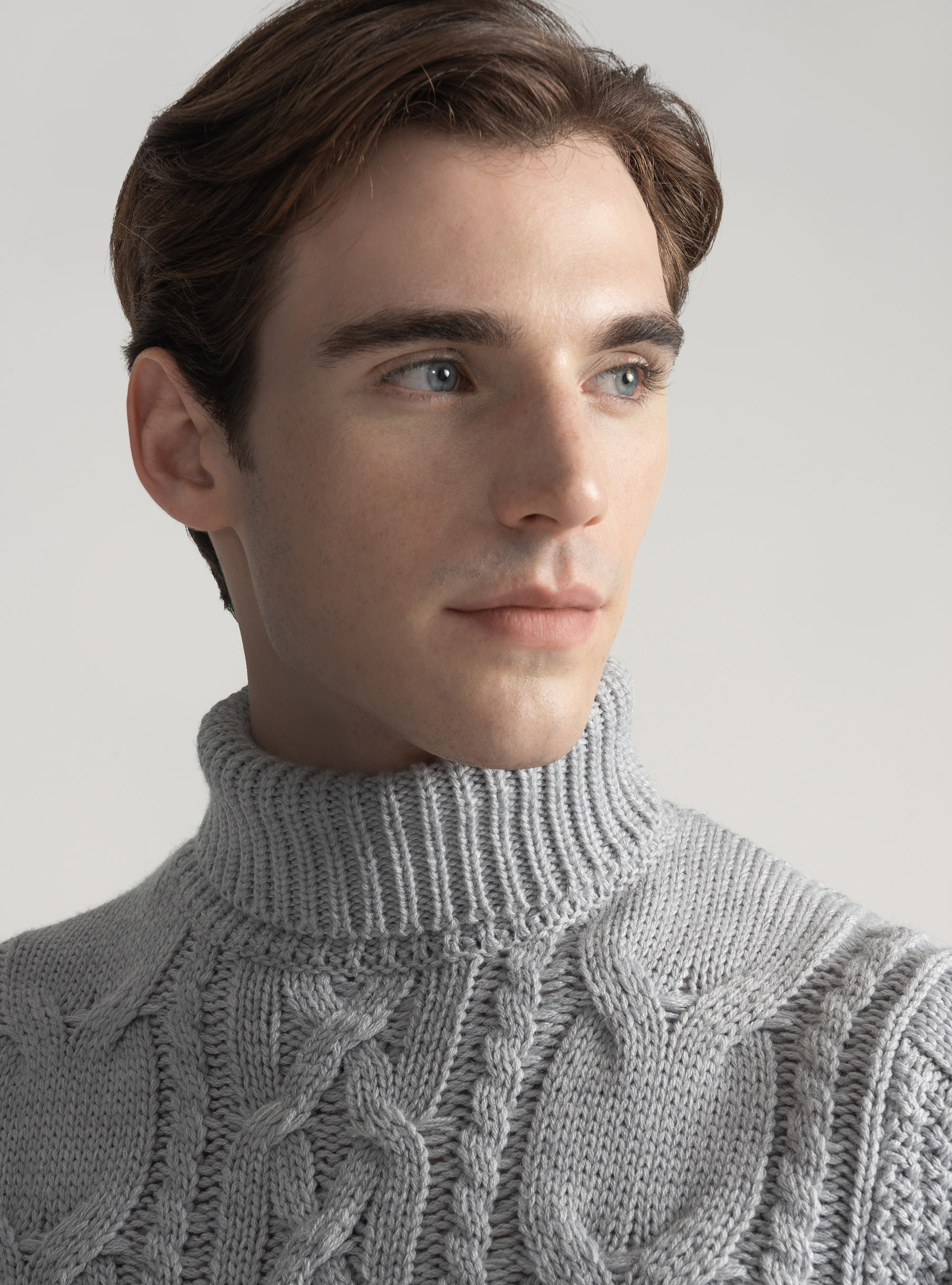 Maglia collo alto con treccione in misto lana, GRIGIO CHIARO MELANGE