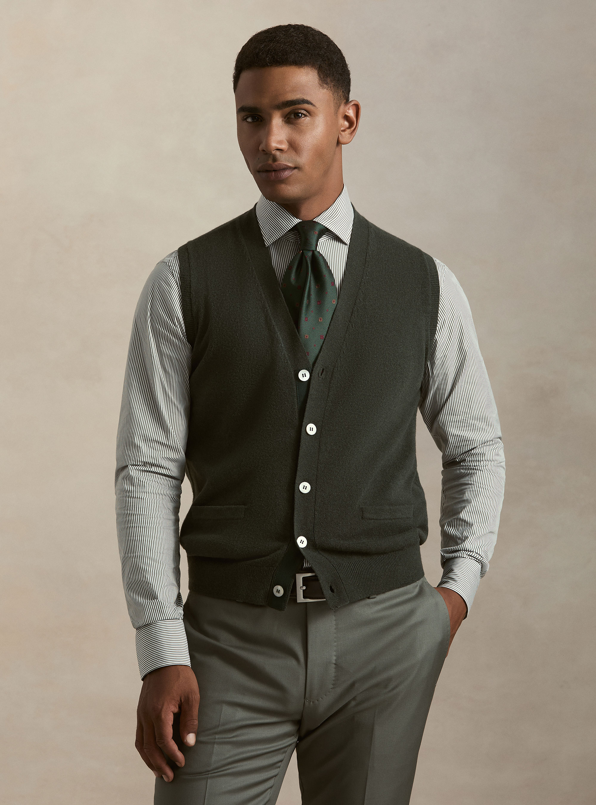 Gilet in maglia in lambswool e cashmere, MILITARE 0609C