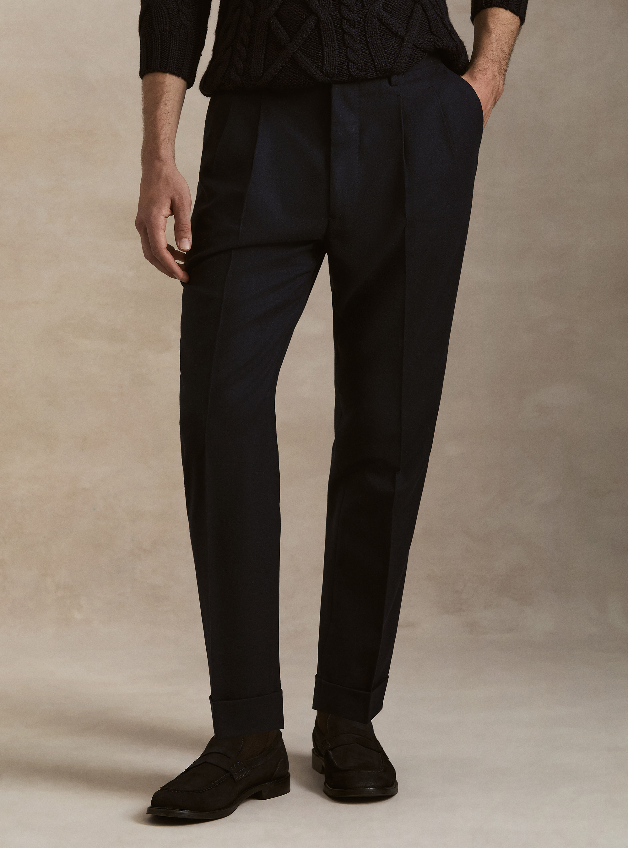 Pantaloni con pince in misto lana leggera, NAVY