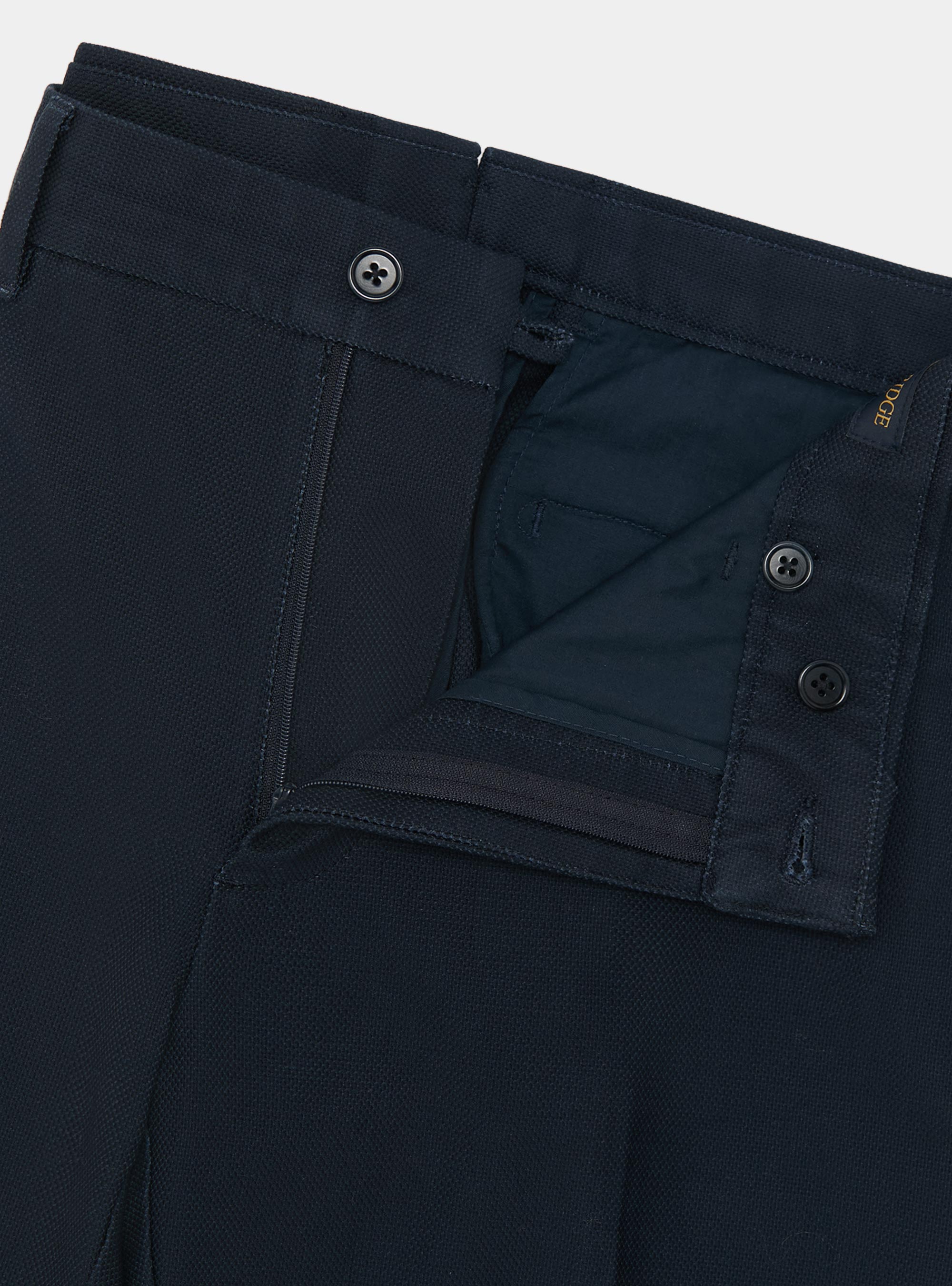 Pantaloni chino slim fit in cotone armaturato, BLU NAVY